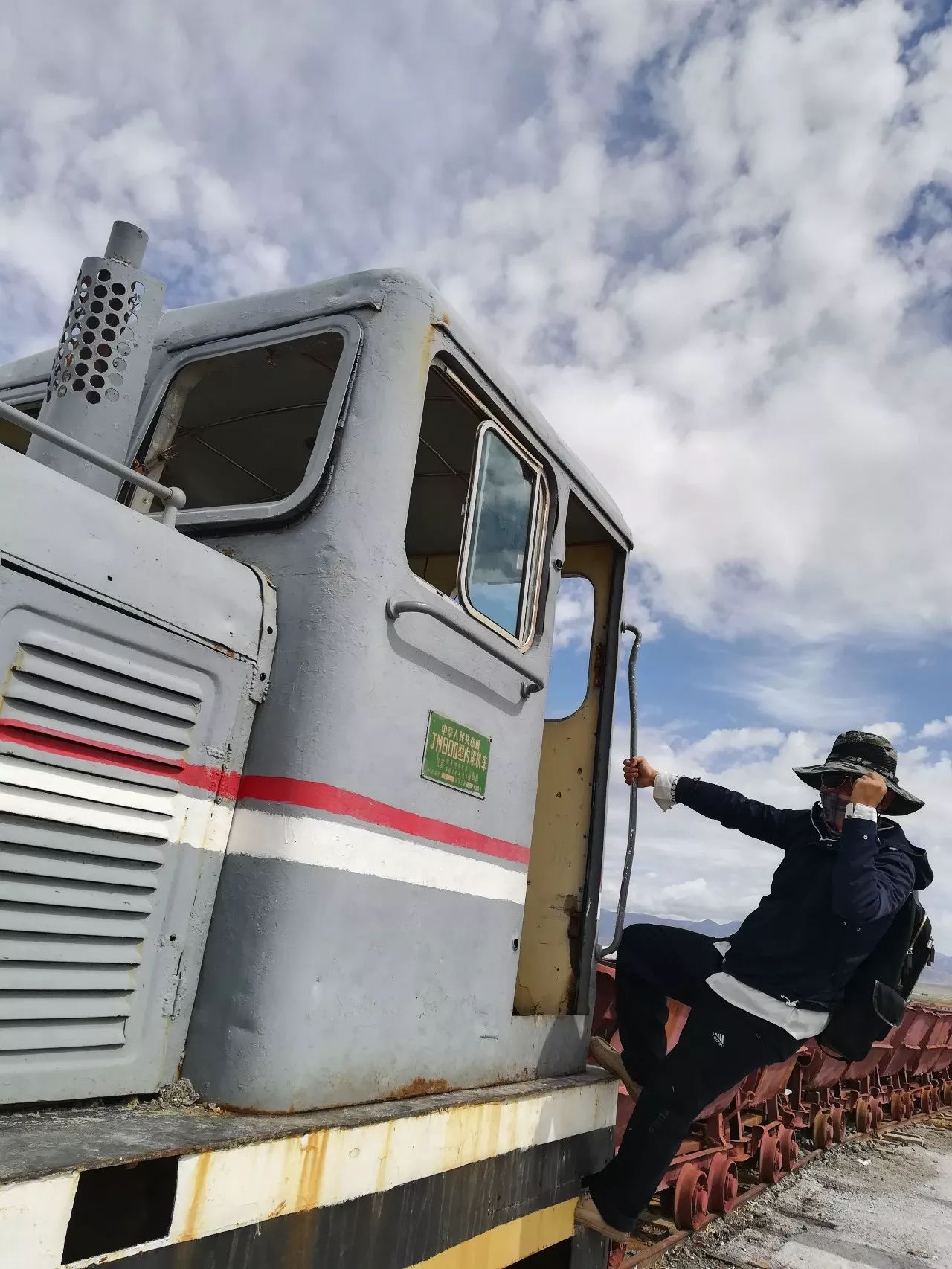 20171113151054470452.jpg 微信图片_20171113113935.jpg